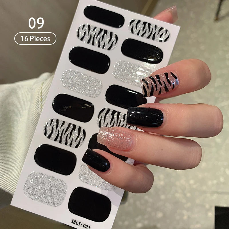 Effortless Elegance: Long-Lasting Wine Red Nail Stickers – Limited Stock! - ONE TO FIVE