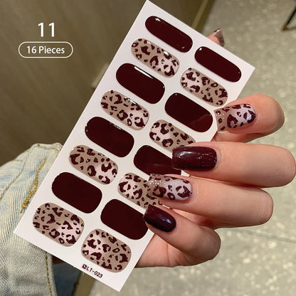 Effortless Elegance: Long-Lasting Wine Red Nail Stickers – Limited Stock! - ONE TO FIVE